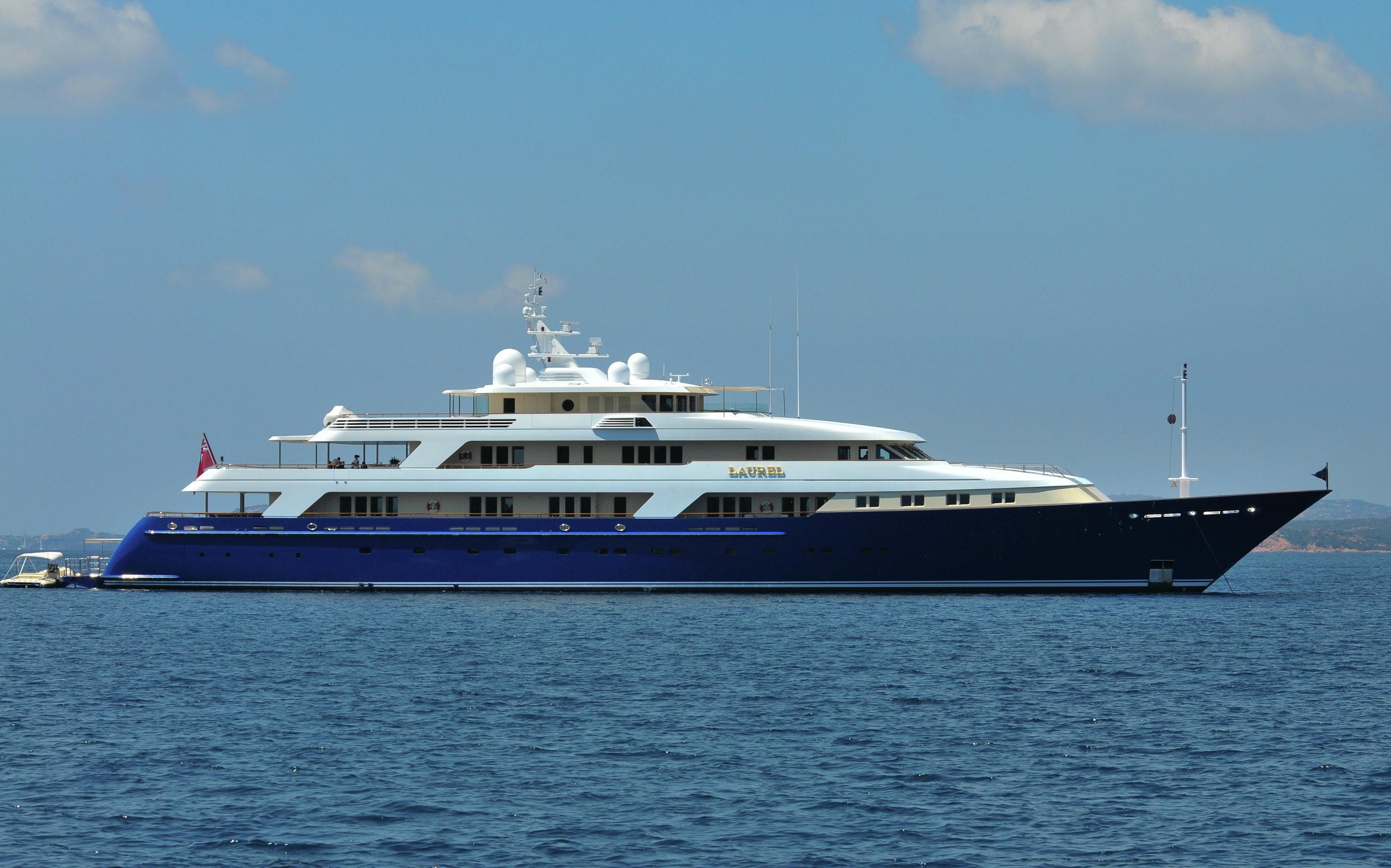 delta yacht laurel